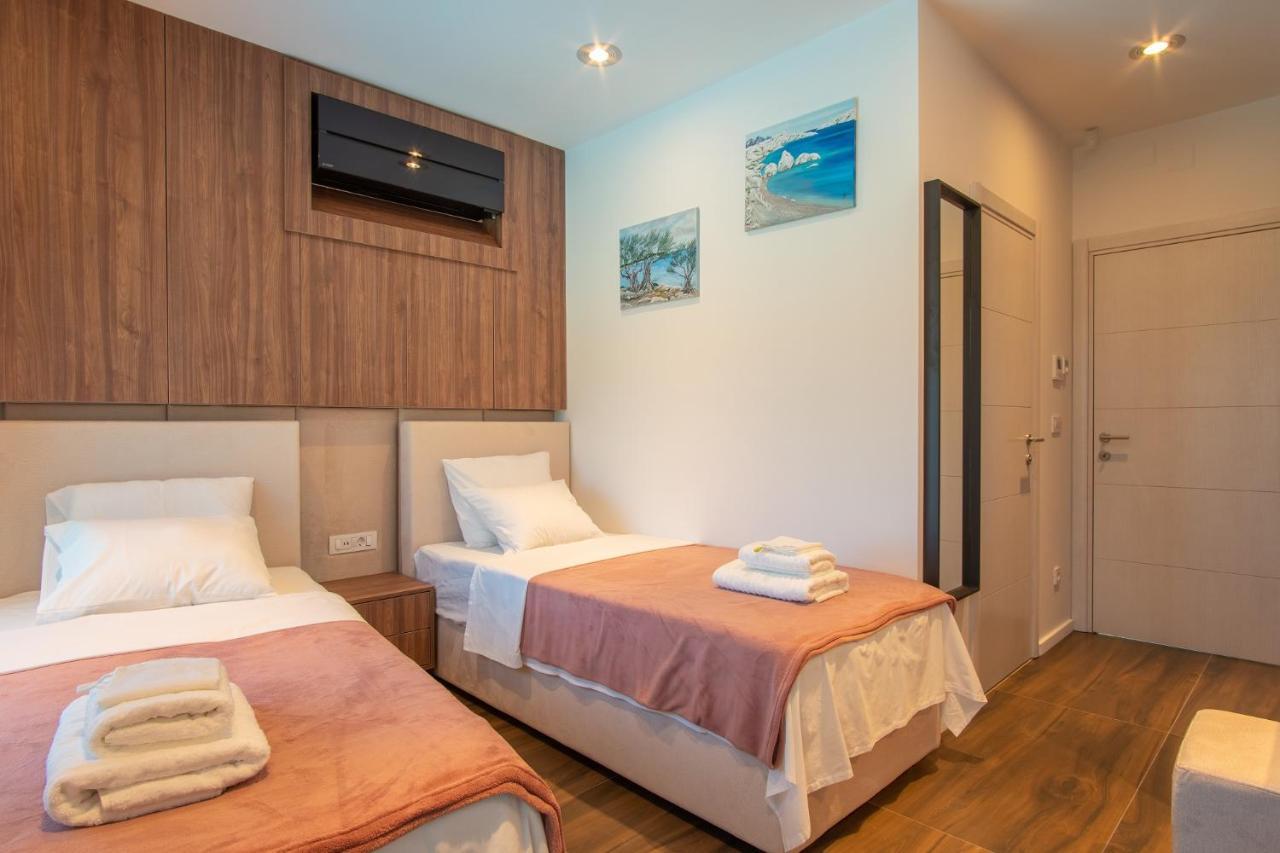 Perla Nera Heated Pool & Sauna Stan Trigraci ภายนอก รูปภาพ
